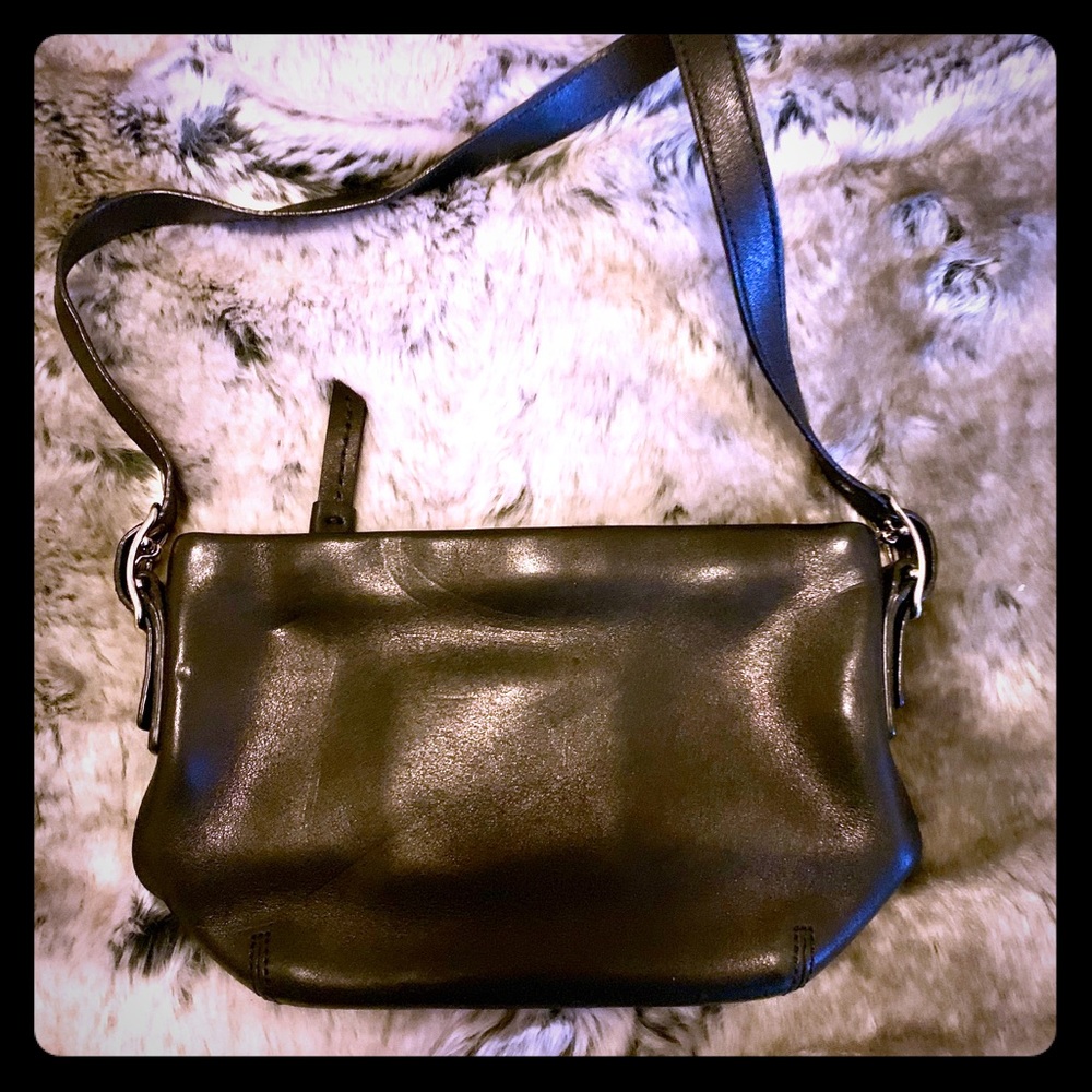 Beautiful Black Leather Coach Purse